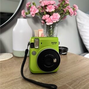 Fujifilm Instax Mini 70 Camera
